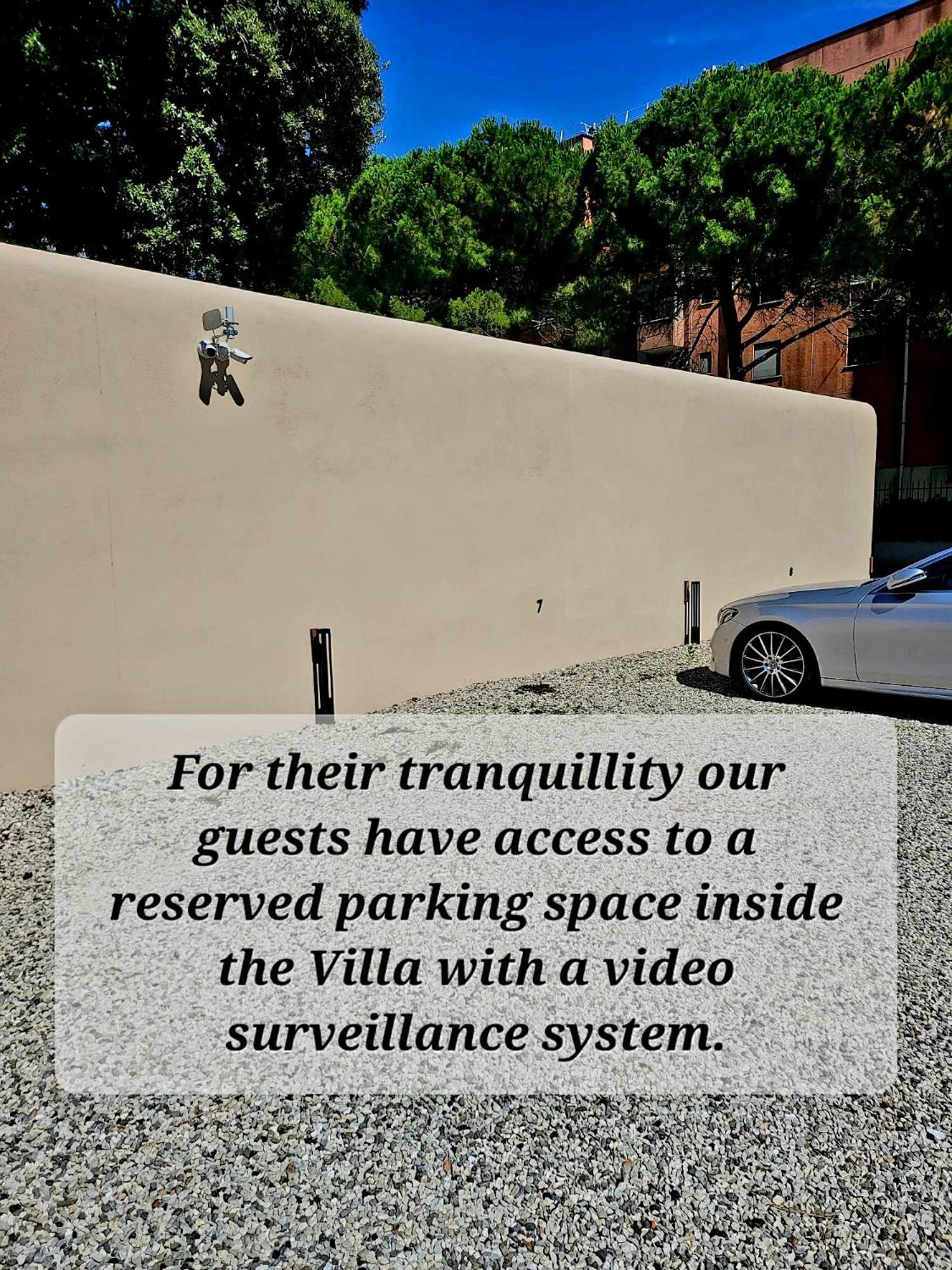 La Villa Apartments - Convenient For Sardinia And Corsica - 4 Beds - Private Parking Included With Camera Livorno Ngoại thất bức ảnh